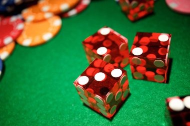 Opsi pembayaran di jempolpay termasuk DANA, OVO, GoPay, dan QRIS